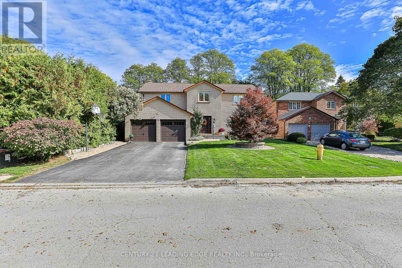 3 KING ARTHUR'S COURT, Markham, Ontario