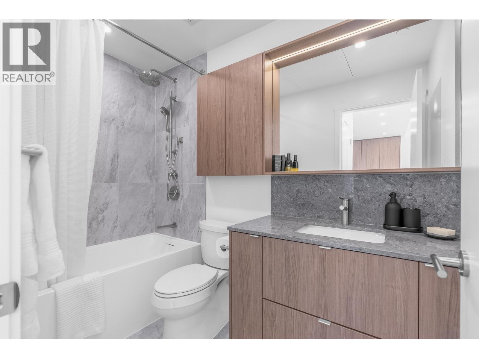 2203 626 Claremont Street, Coquitlam, British Columbia V3J 3T4 - Photo 25 - R3065664