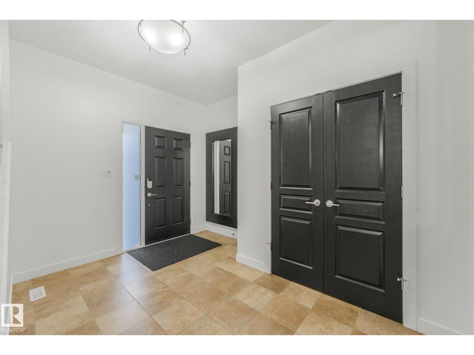 8827 180 Av Nw, Edmonton, Alberta  T5Z 0C4 - Photo 18 - E4465146