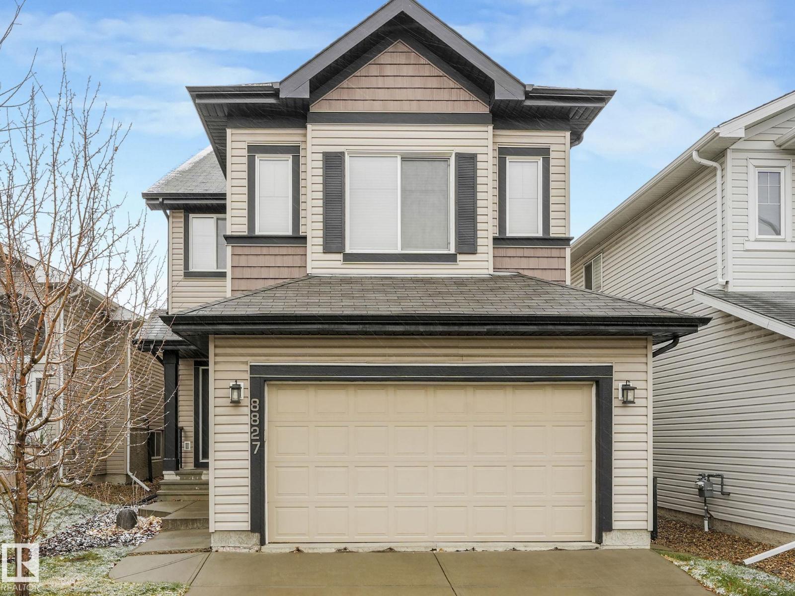 8827 180 Av Nw, Edmonton, Alberta  T5Z 0C4 - Photo 2 - E4465146