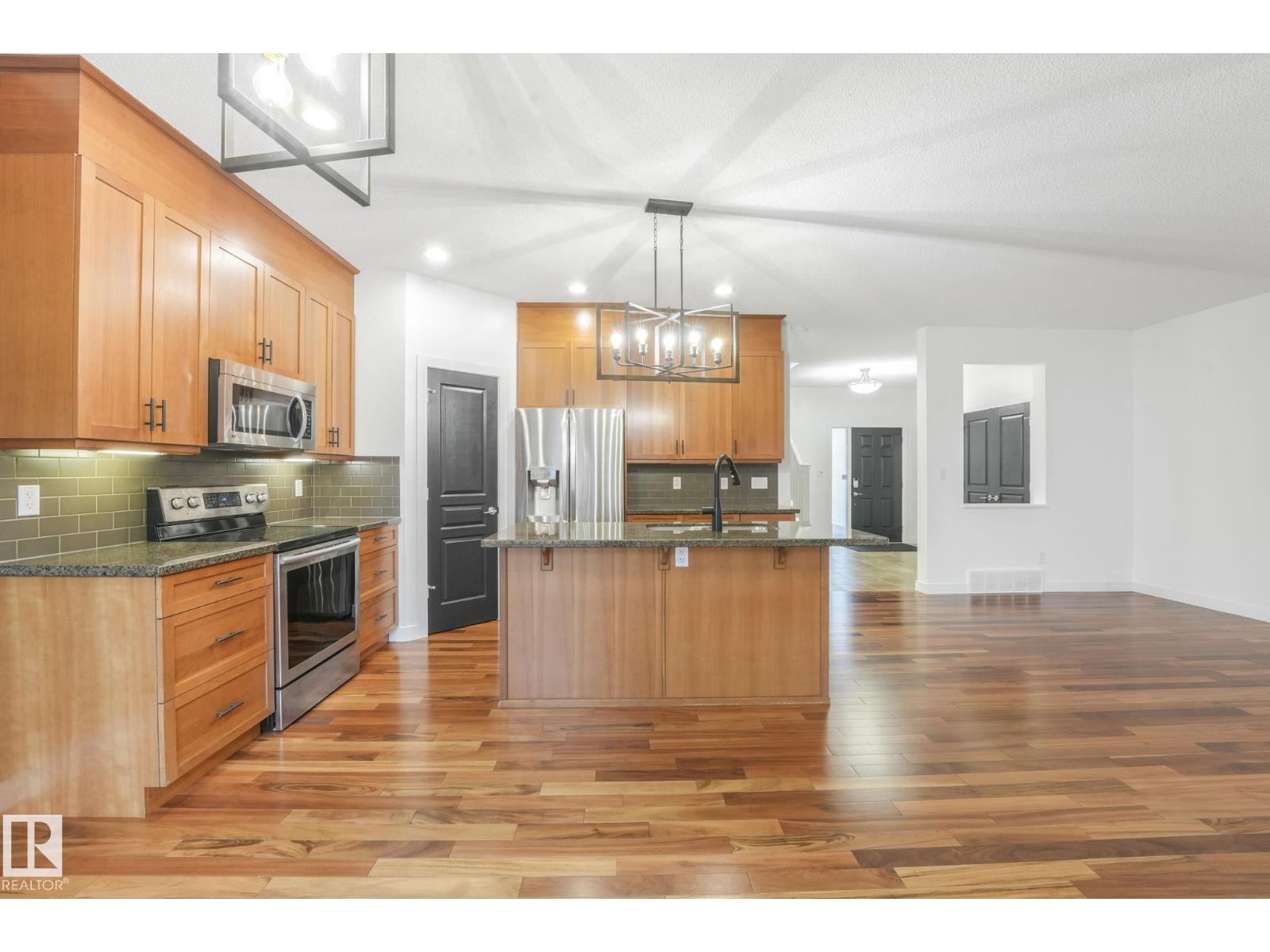 8827 180 Av Nw, Edmonton, Alberta  T5Z 0C4 - Photo 32 - E4465146