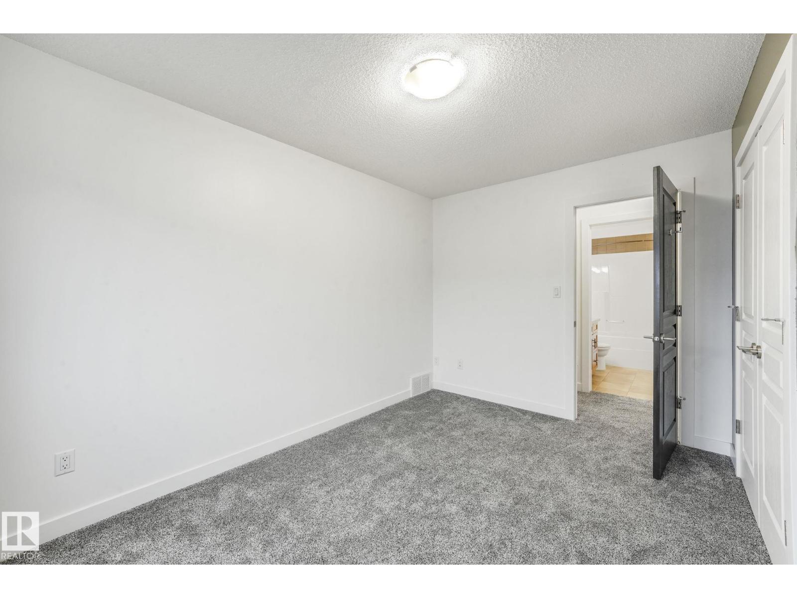 8827 180 Av Nw, Edmonton, Alberta  T5Z 0C4 - Photo 51 - E4465146