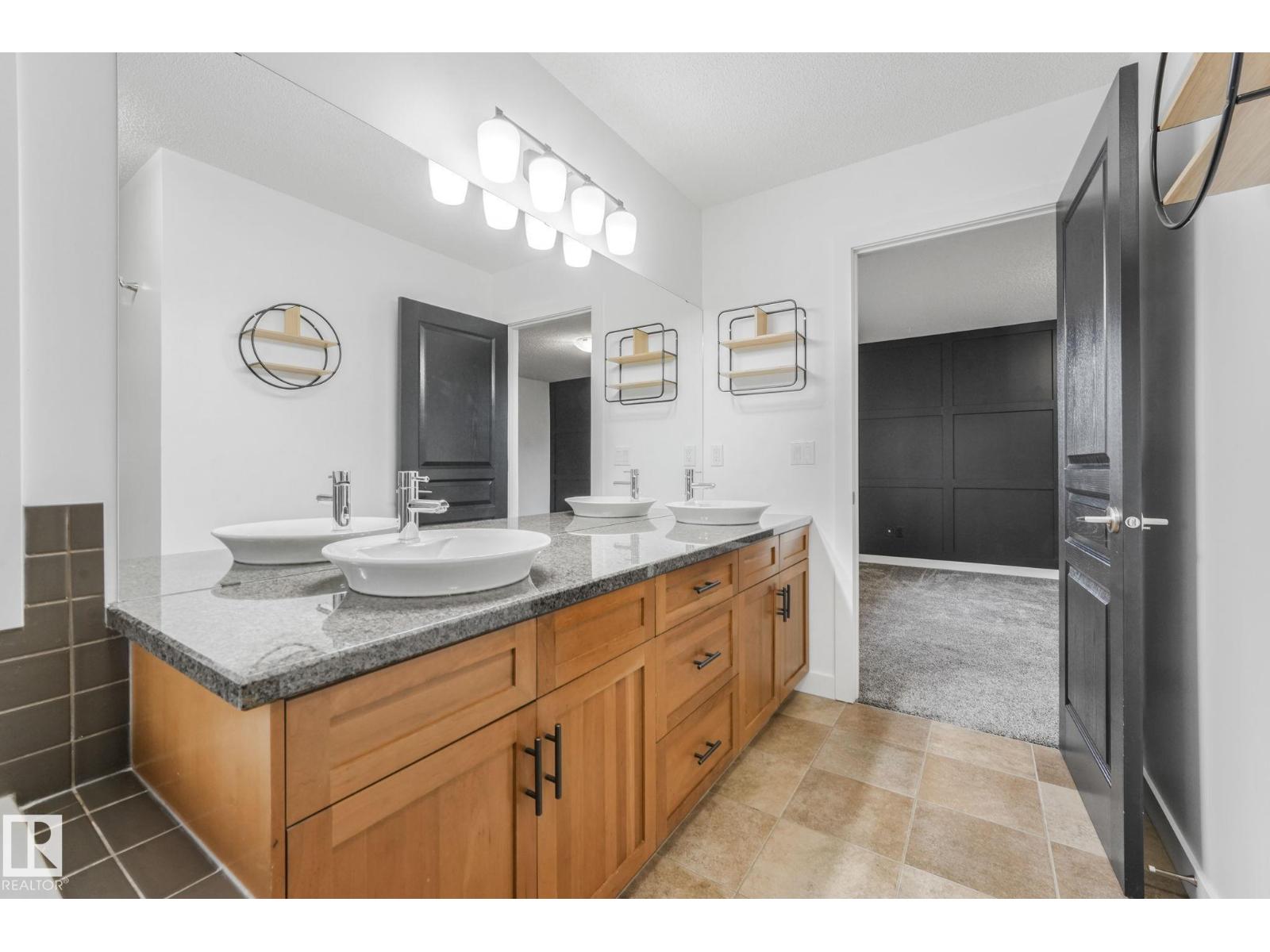 8827 180 Av Nw, Edmonton, Alberta  T5Z 0C4 - Photo 62 - E4465146