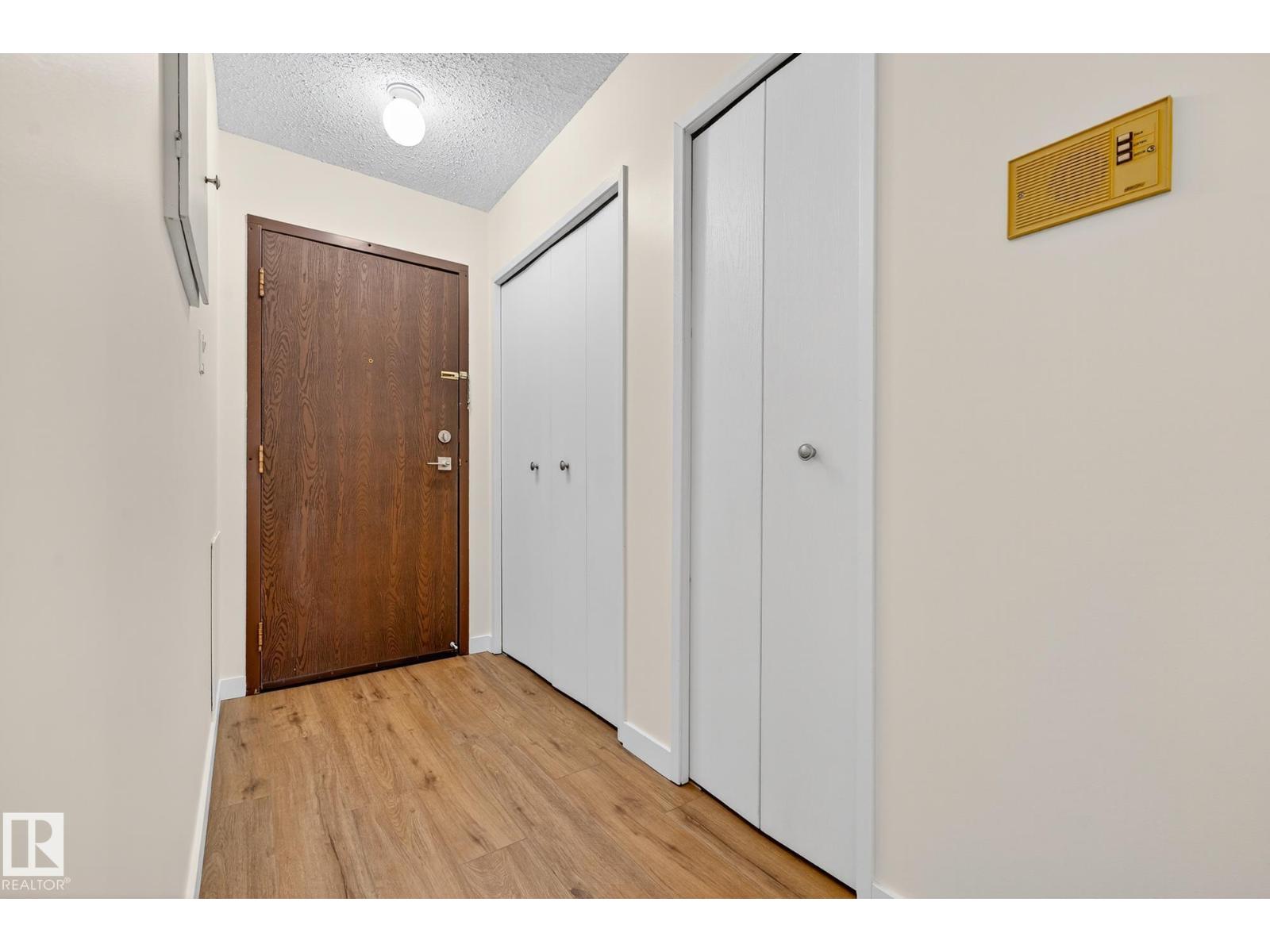 #204 10829 117 St Nw, Edmonton, Alberta  T5H 3N4 - Photo 2 - E4465149