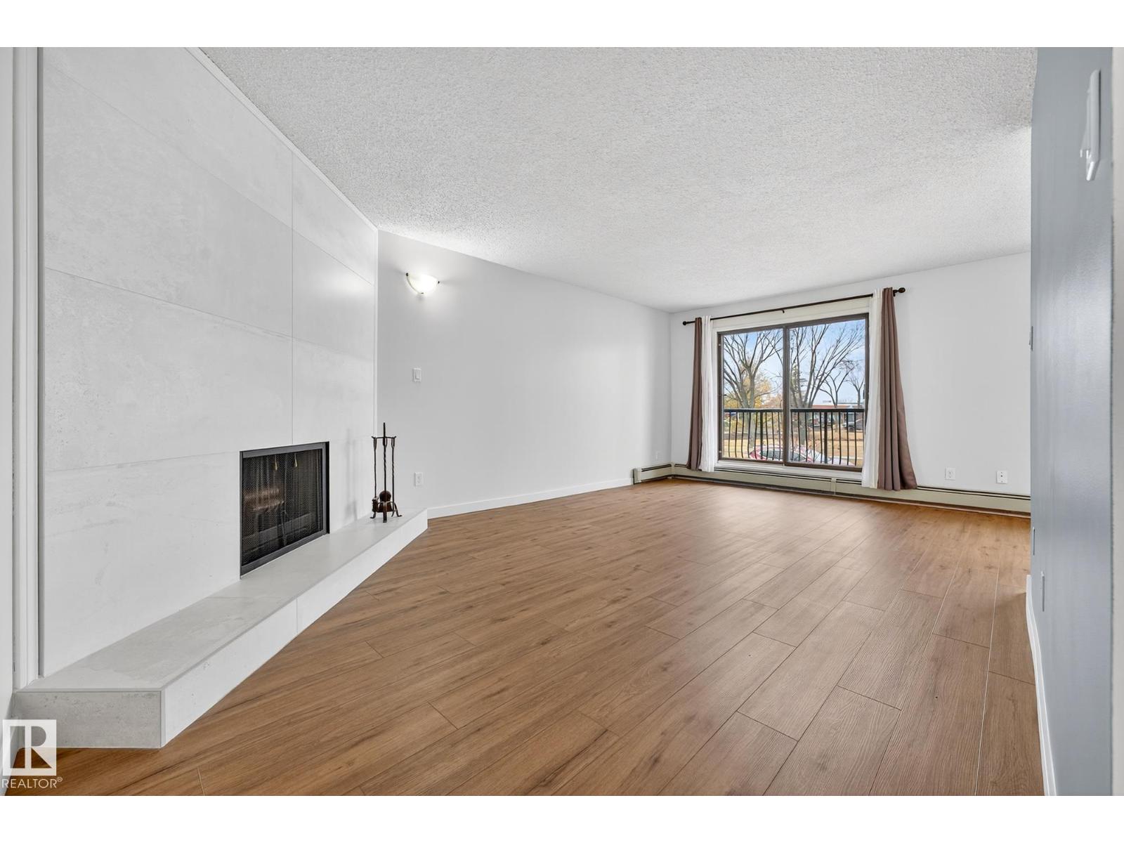 #204 10829 117 St Nw, Edmonton, Alberta  T5H 3N4 - Photo 4 - E4465149