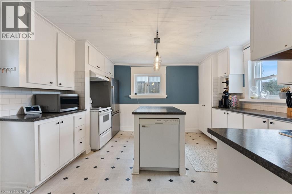 93 Perry Street, Woodstock, Ontario N4S 3C4 - Photo 11 - 40786702