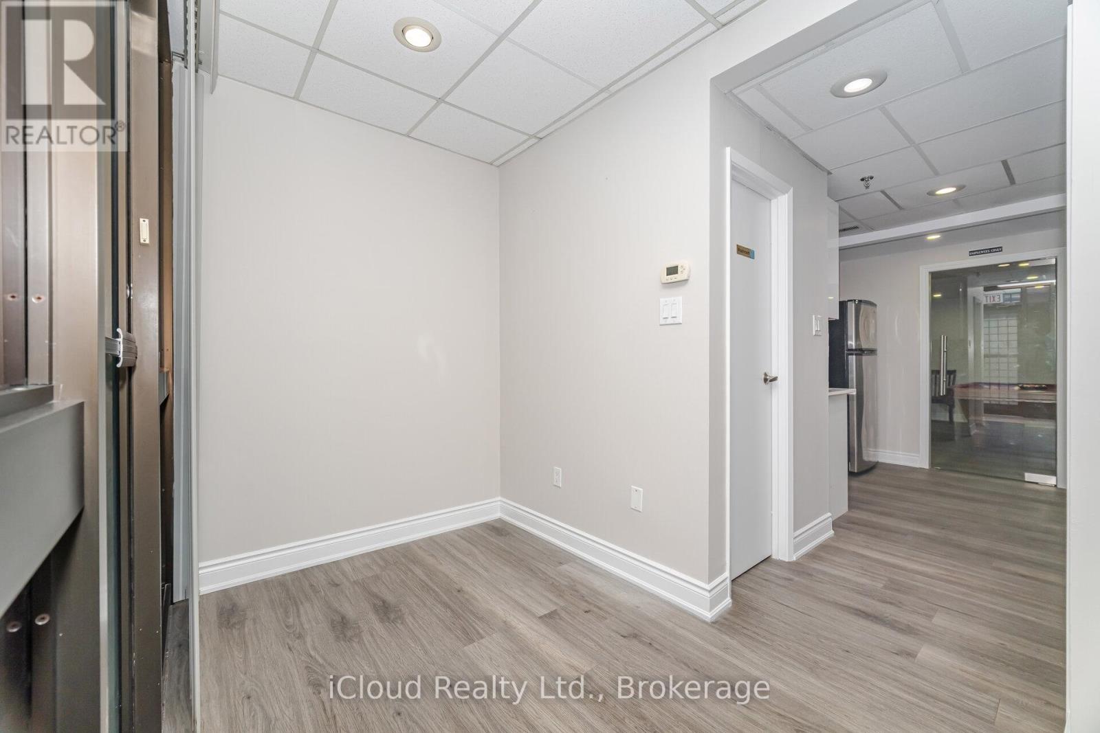 25 - 6033 Shawson Drive, Mississauga, Ontario L5T 1H8 - Photo 10 - W12485128