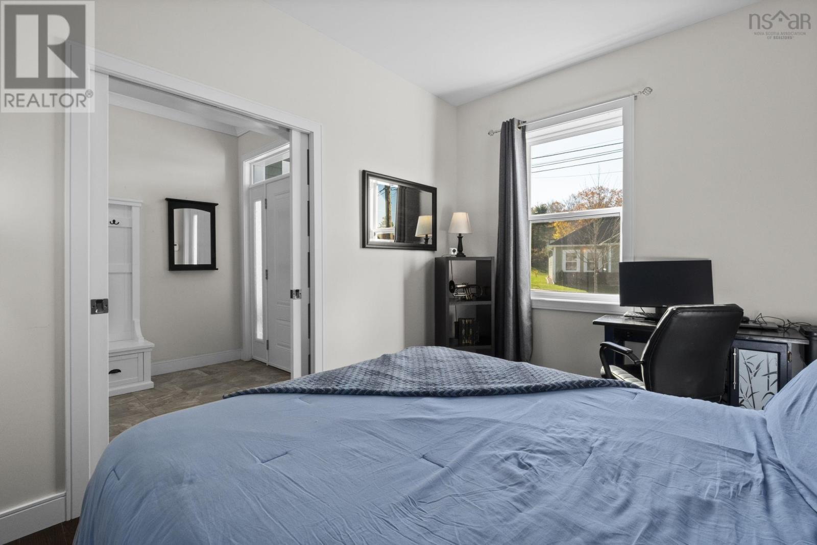 Property at 32 Mellowglen Court image 5