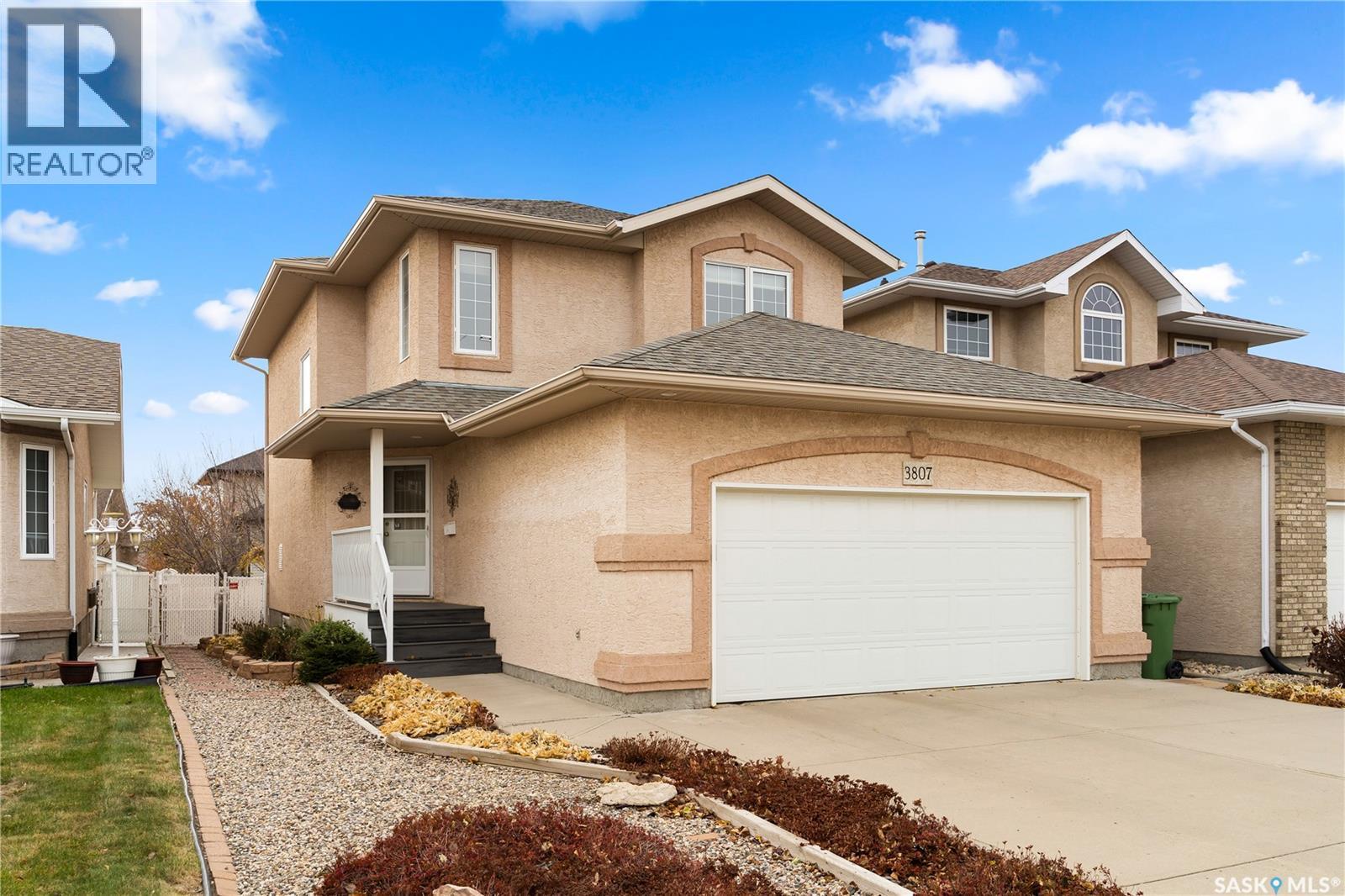 3807 Creekside Road, Regina, Saskatchewan  S4N 7N3 - Photo 2 - SK023682