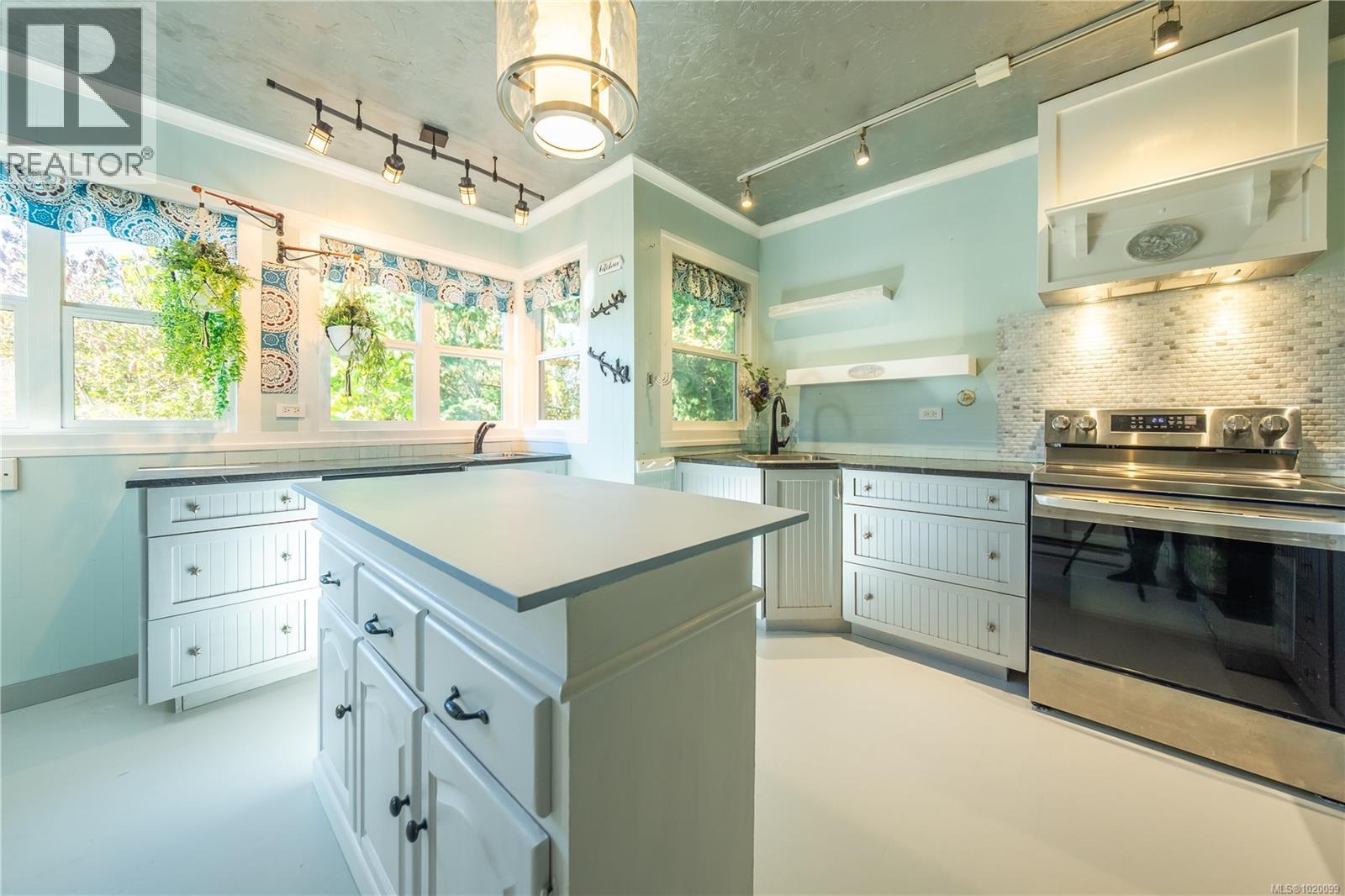 328 Seventh St, Nanaimo, British Columbia  V9R 1E2 - Photo 7 - 1020099