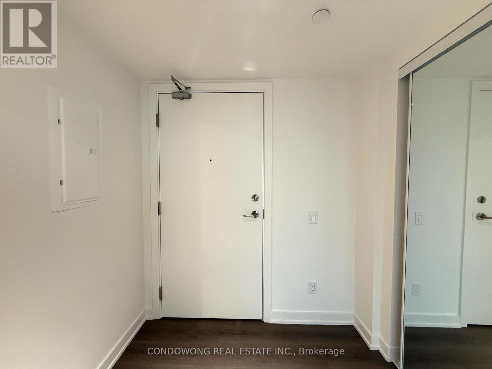4715 - 8 Wellesley Street W, Toronto, Ontario M4Y 0J5 - Photo 7 - C12524150