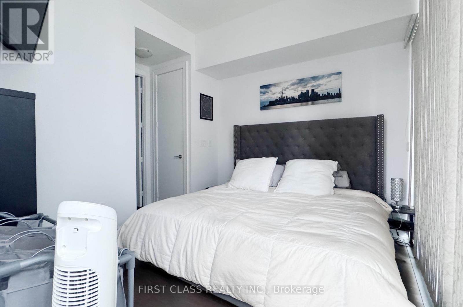 403 - 39 Queens Quay, Toronto, Ontario  M5E 0A5 - Photo 5 - C12524166