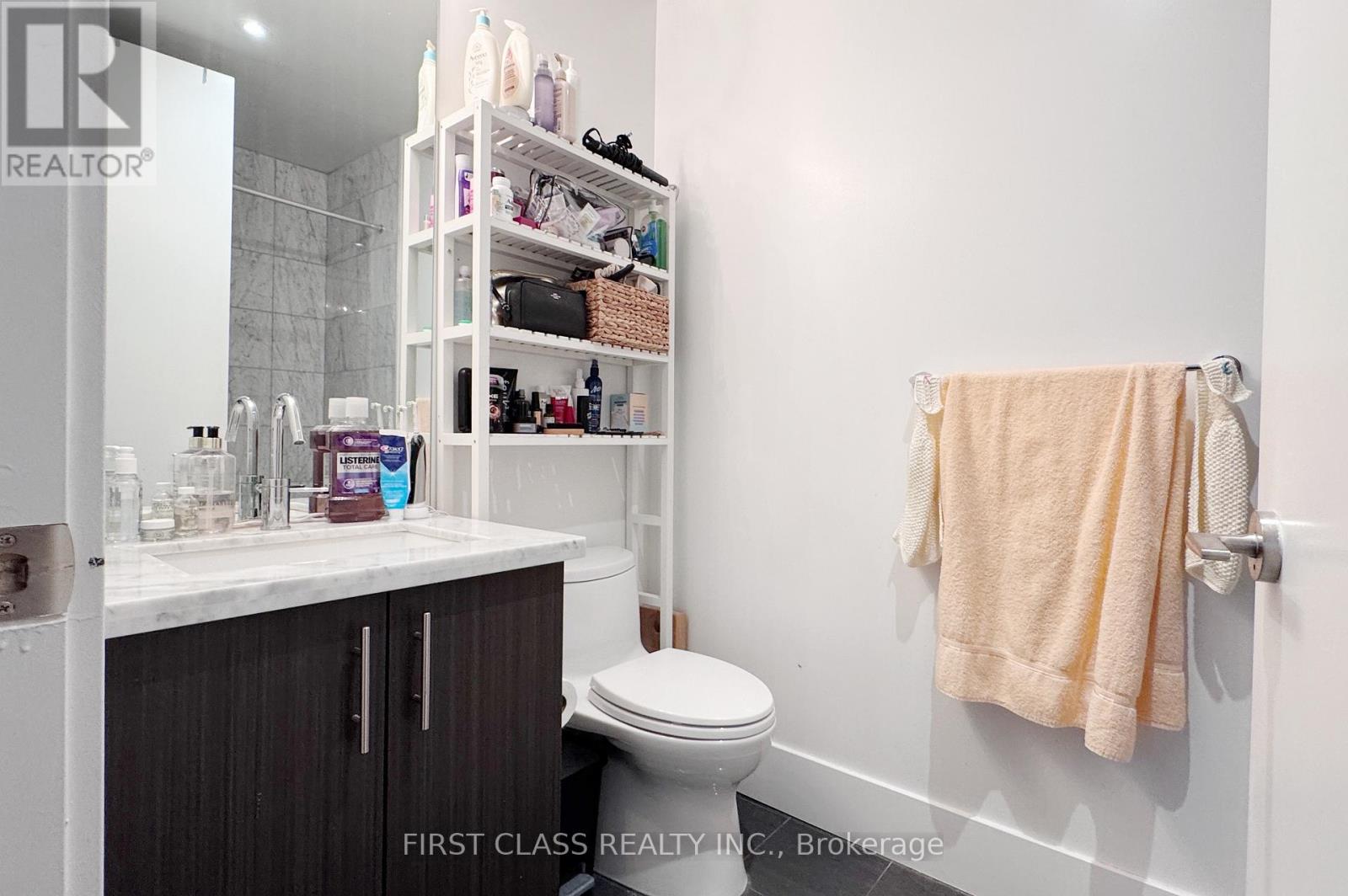 403 - 39 Queens Quay, Toronto, Ontario  M5E 0A5 - Photo 7 - C12524166