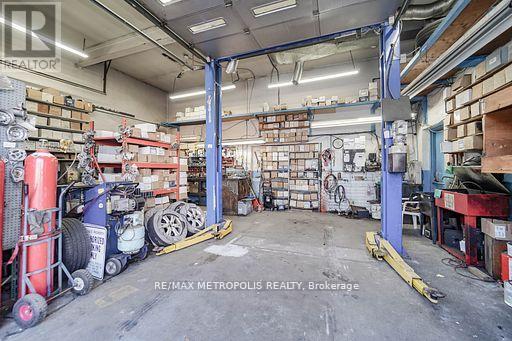 Unit A - 2793 Danforth Avenue, Toronto, Ontario  M4C 1L9 - Photo 3 - E12524162