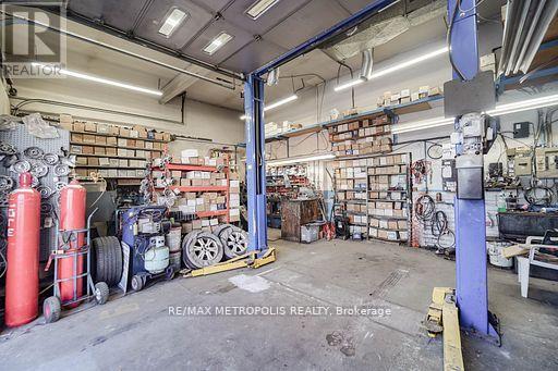 Unit A - 2793 Danforth Avenue, Toronto, Ontario  M4C 1L9 - Photo 4 - E12524162