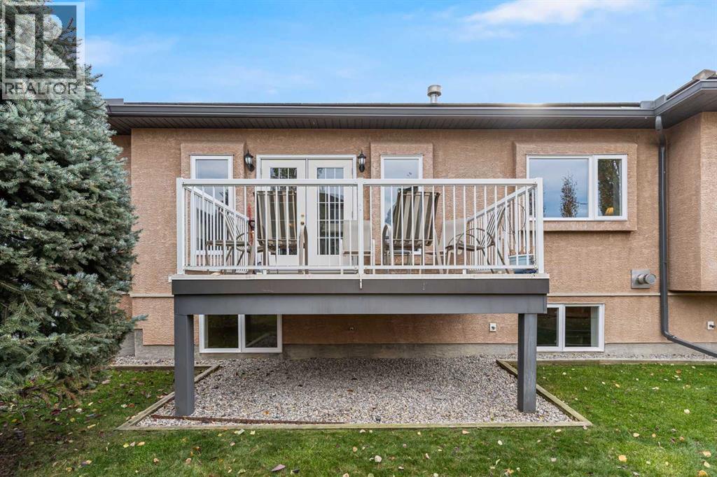 84 Shannon Estates Terrace Sw, Calgary, Alberta  T2Y 4C6 - Photo 40 - A2267273