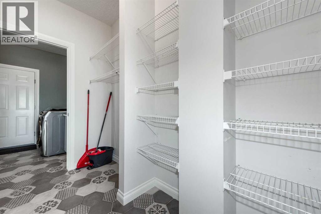 66 Wentworth Road Sw, Calgary, Alberta  T3H 5B4 - Photo 12 - A2268985