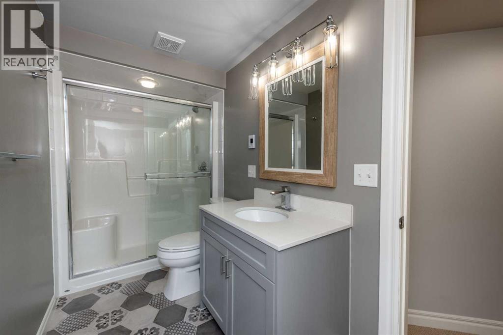 66 Wentworth Road Sw, Calgary, Alberta  T3H 5B4 - Photo 43 - A2268985