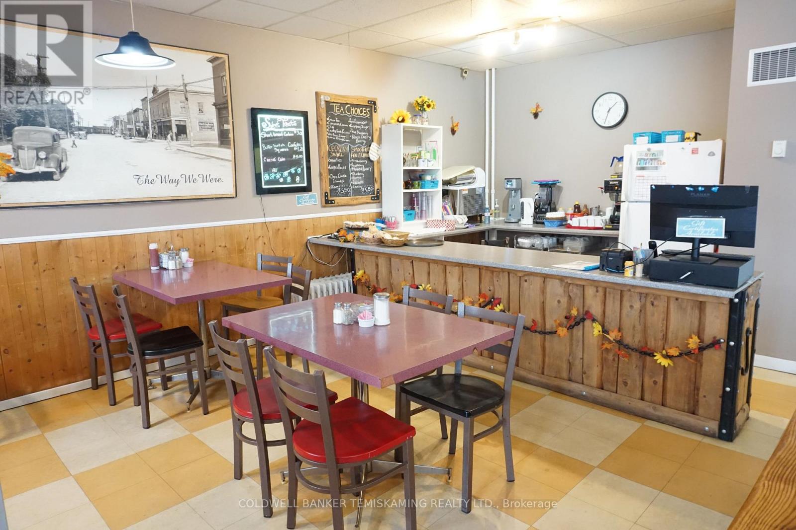 39 Third Street, Englehart, Ontario  P0J 1H0 - Photo 11 - T12524278