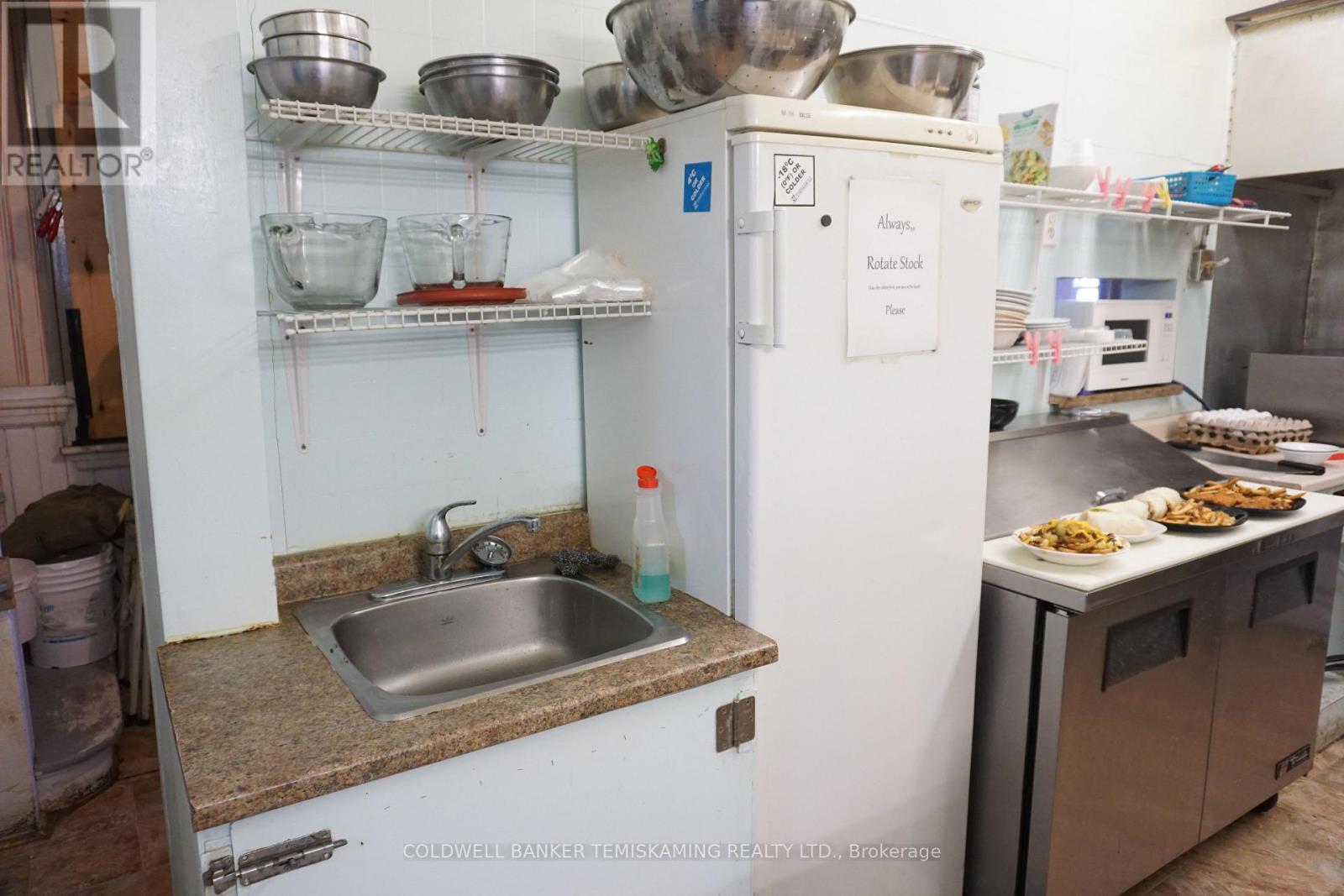 39 Third Street, Englehart, Ontario  P0J 1H0 - Photo 16 - T12524278