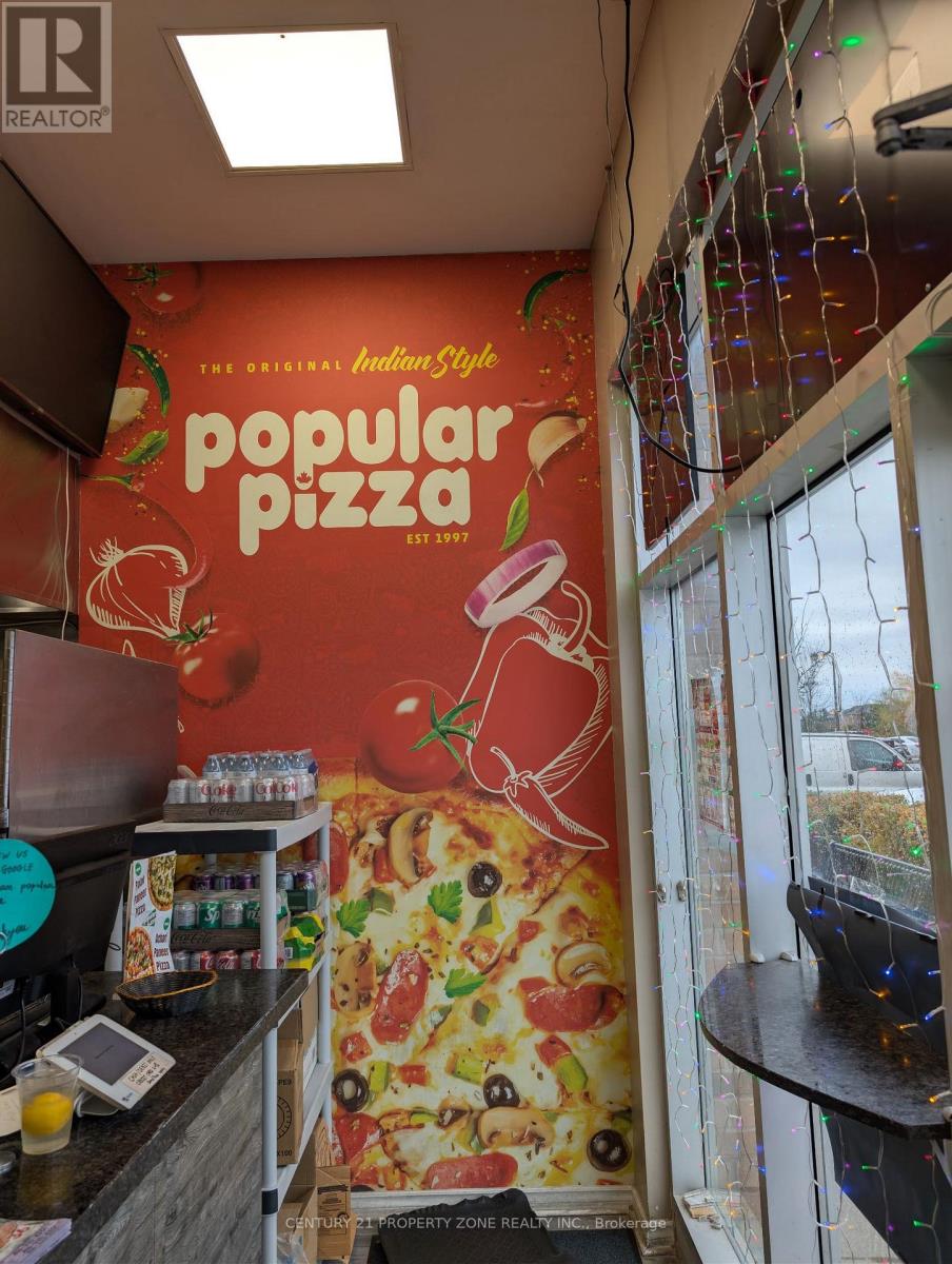 #38 - 35 Karachi Drive, Markham, Ontario L3S 0B5 - Photo 3 - N12524146