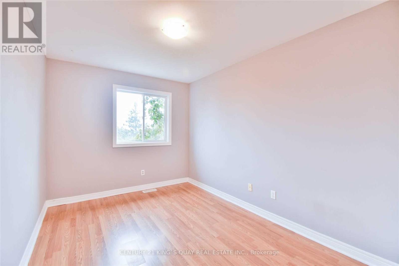 57 Lancaster Court, Georgina, Ontario  L4P 3Z9 - Photo 14 - N12524156