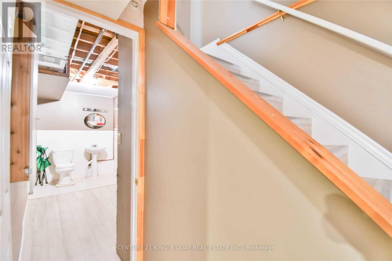 57 Lancaster Court, Georgina, Ontario  L4P 3Z9 - Photo 19 - N12524156