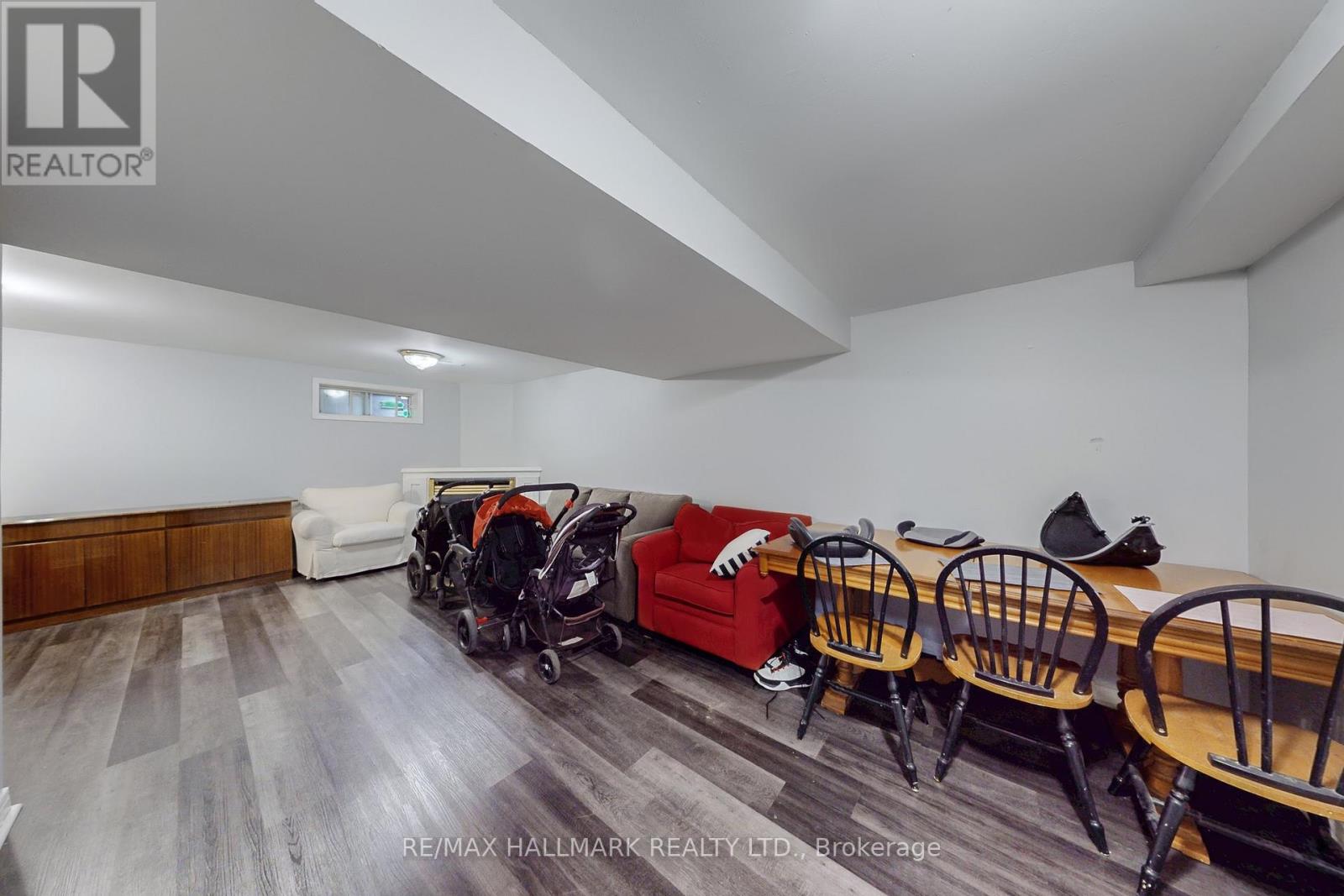 4 Devins Drive, Aurora, Ontario  L4G 2Z1 - Photo 18 - N12524198