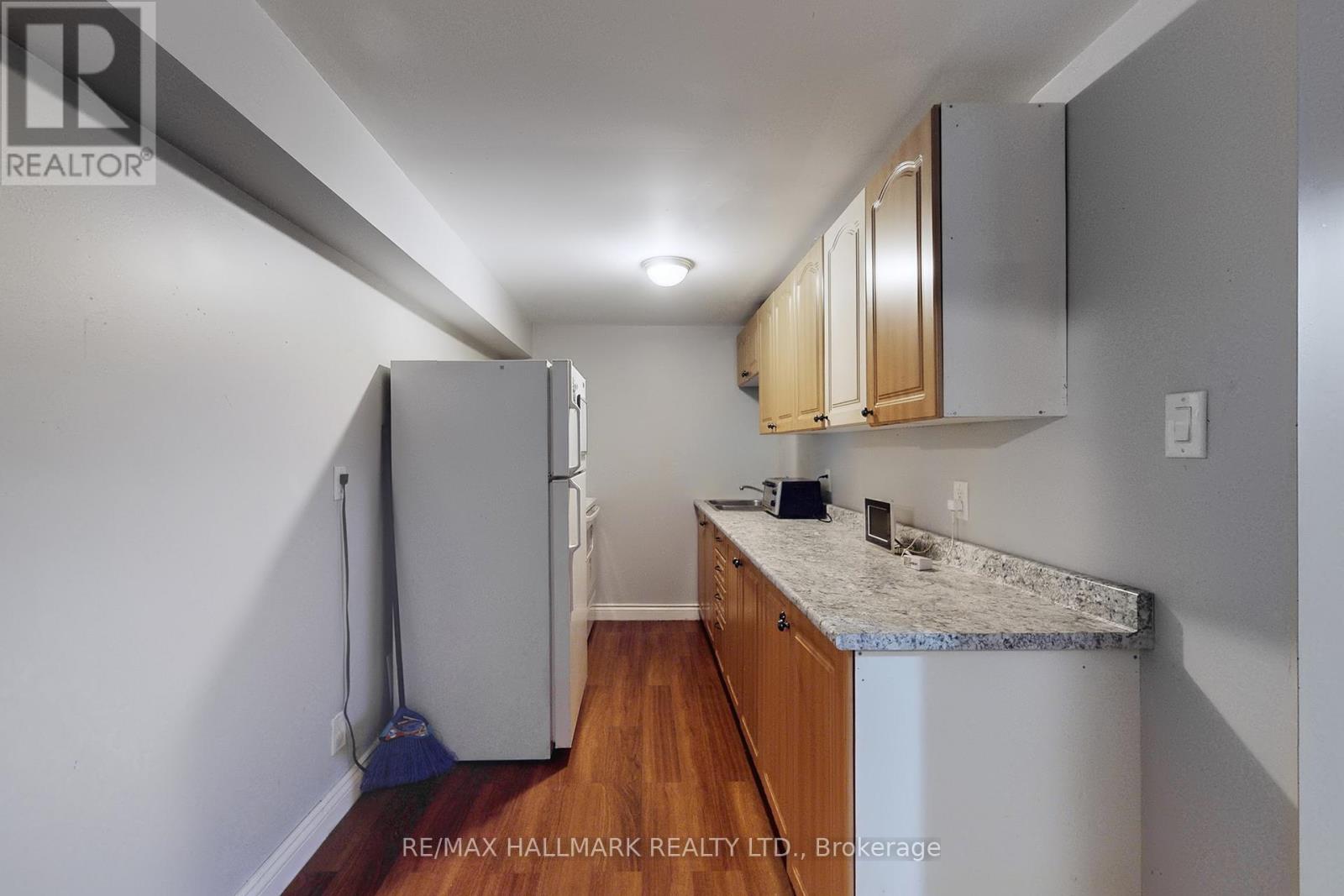 4 Devins Drive, Aurora, Ontario  L4G 2Z1 - Photo 21 - N12524198