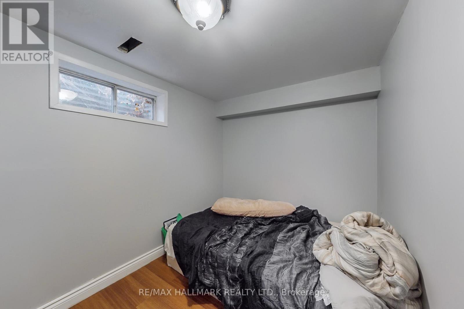 4 Devins Drive, Aurora, Ontario  L4G 2Z1 - Photo 23 - N12524198