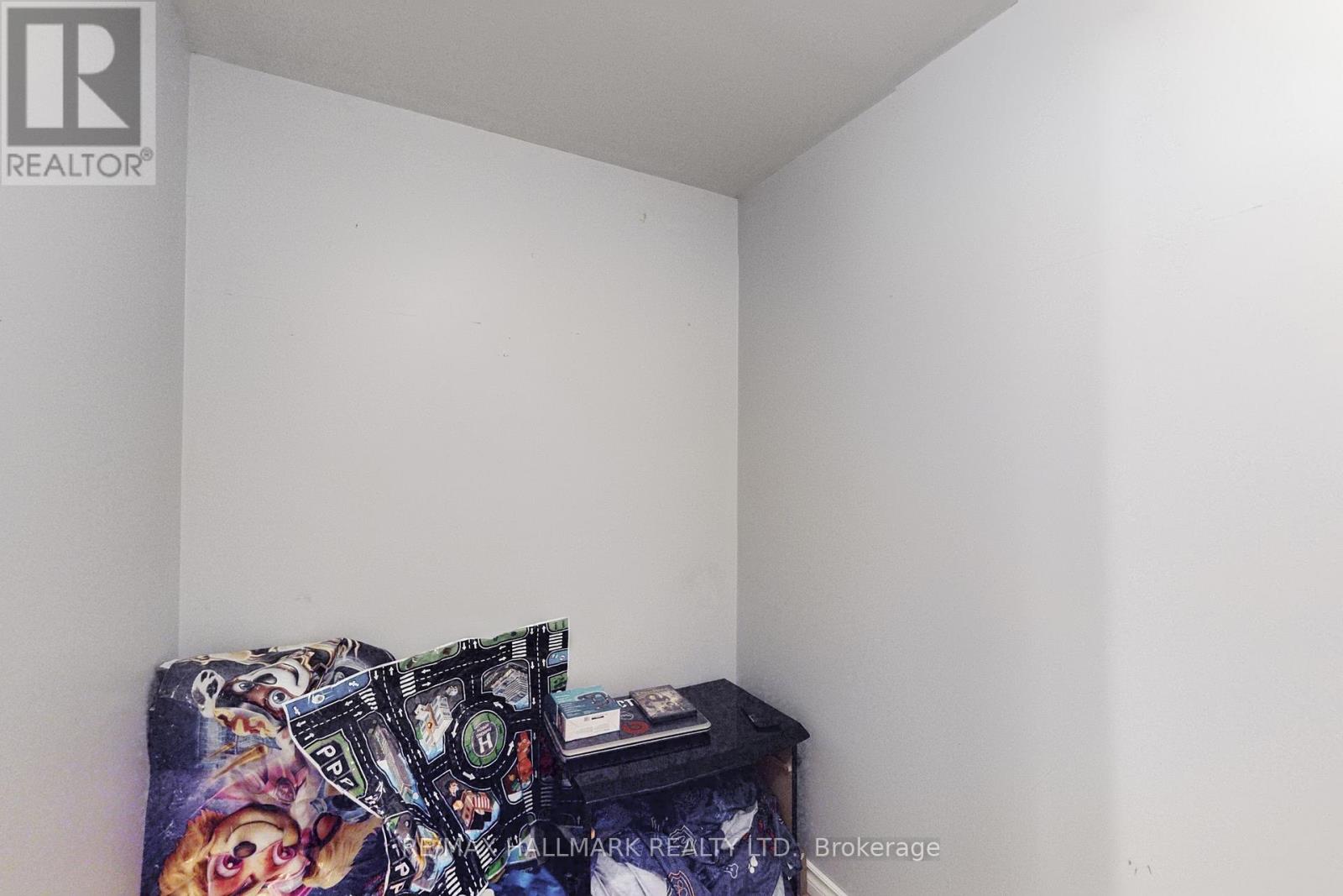 4 Devins Drive, Aurora, Ontario  L4G 2Z1 - Photo 25 - N12524198