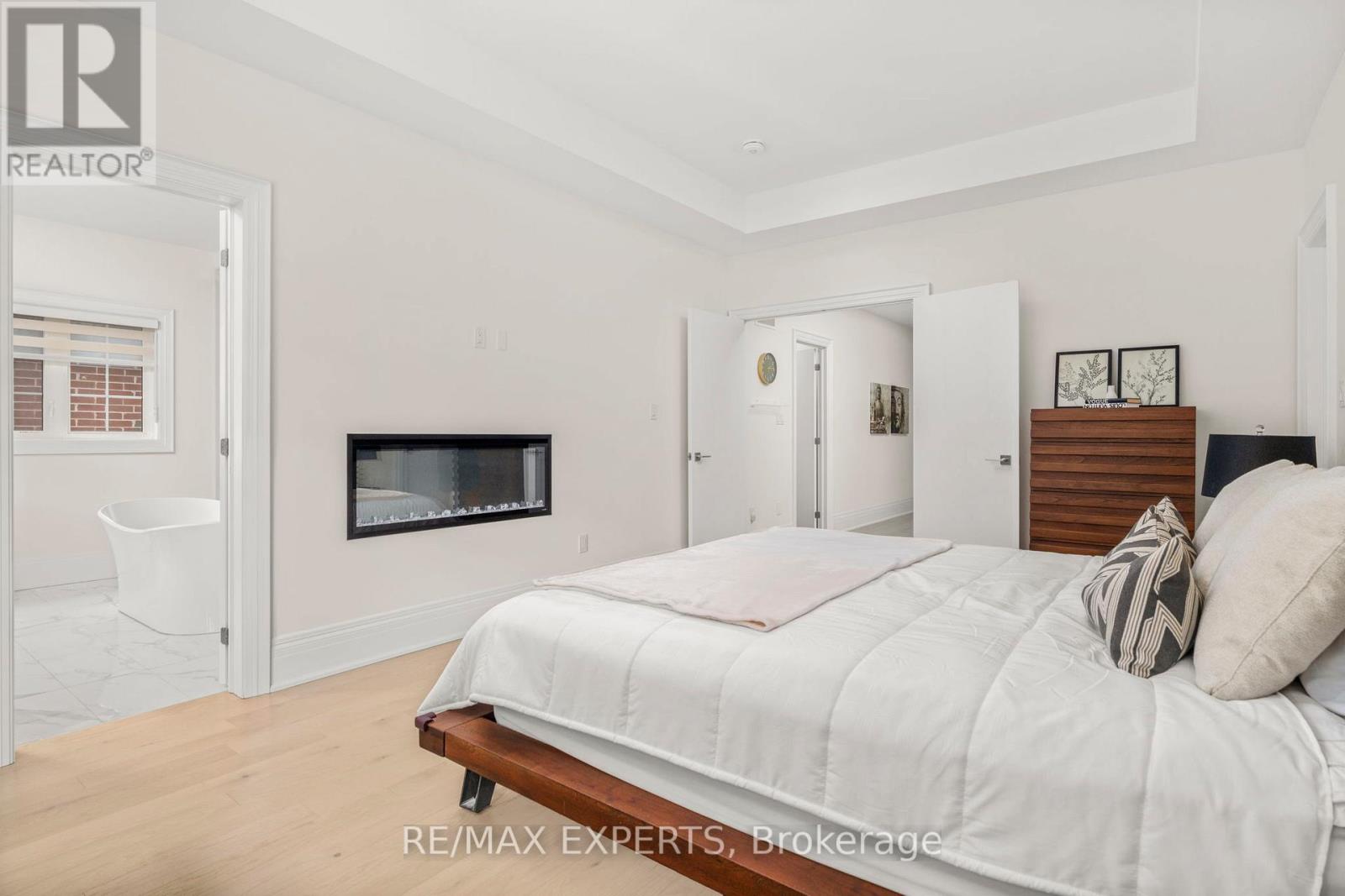 17 Kinburn Crescent, Vaughan, Ontario  L3L 0E9 - Photo 47 - N12524208