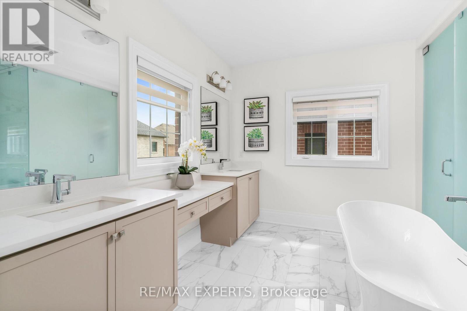 17 Kinburn Crescent, Vaughan, Ontario  L3L 0E9 - Photo 49 - N12524208