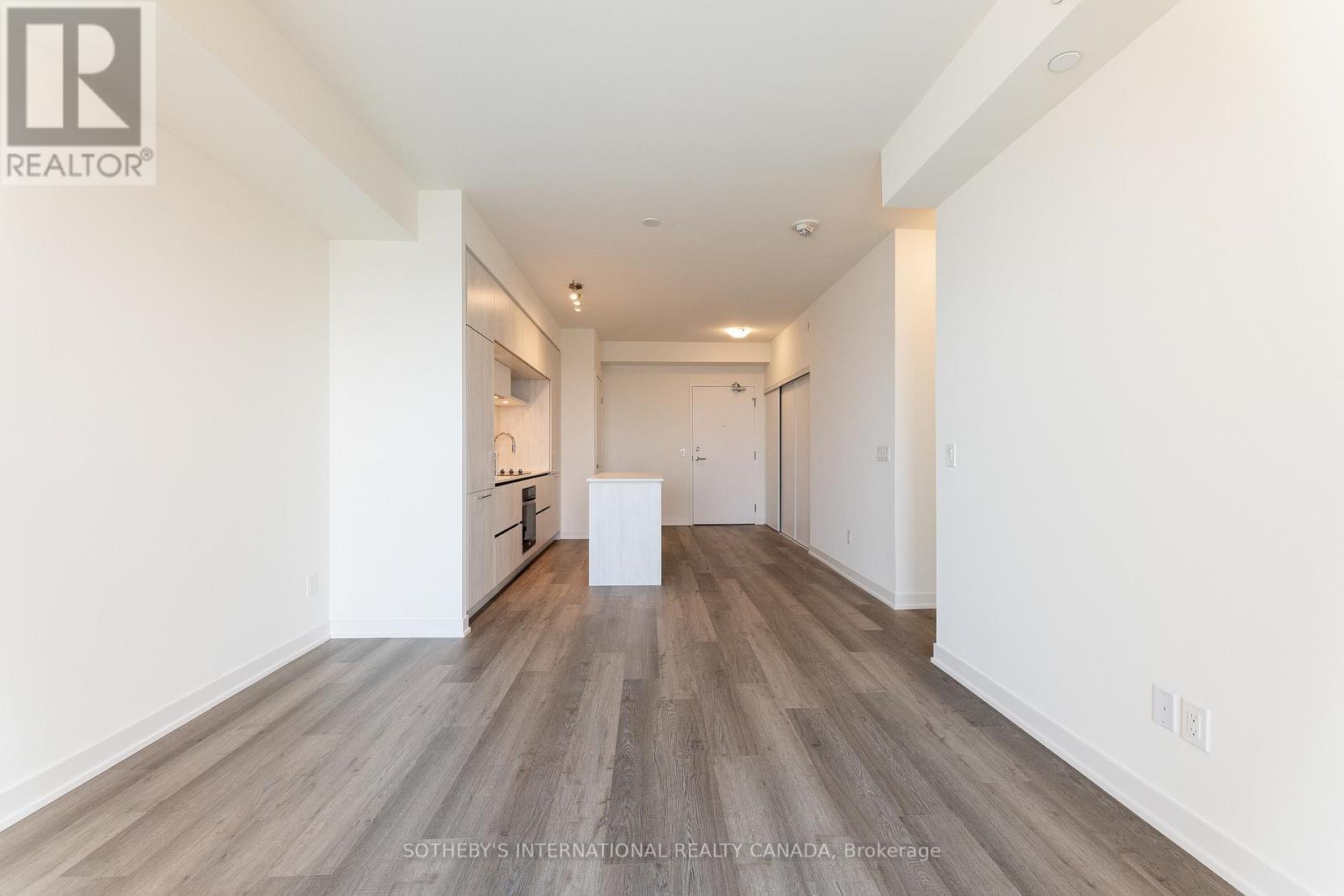 613 - 6 David Eyer Road, Richmond Hill, Ontario  L4S 0N6 - Photo 15 - N12524218