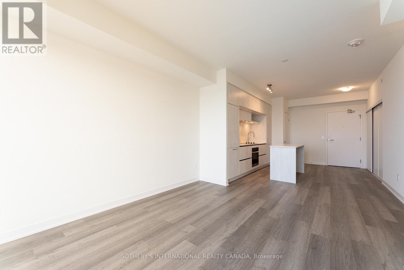 613 - 6 David Eyer Road, Richmond Hill, Ontario  L4S 0N6 - Photo 16 - N12524218