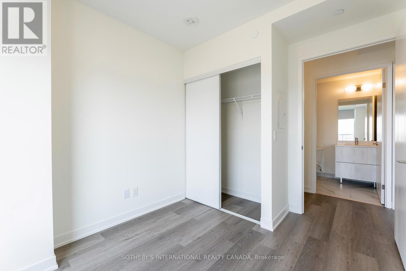 613 - 6 David Eyer Road, Richmond Hill, Ontario  L4S 0N6 - Photo 20 - N12524218