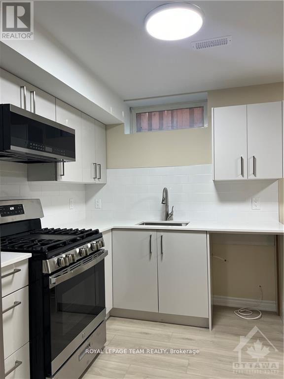 B - 1520 Blohm Drive, Ottawa, Ontario K1G 4P4 - Photo 12 - X12524336