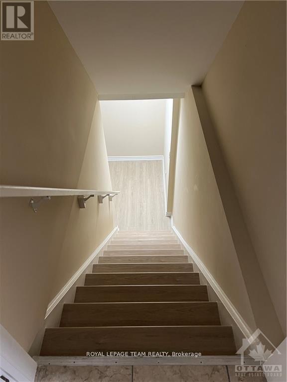 B - 1520 Blohm Drive, Ottawa, Ontario K1G 4P4 - Photo 5 - X12524336