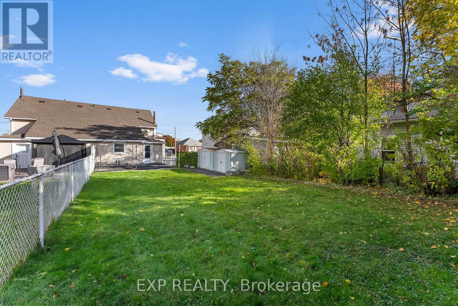 67 Pine Street S, Thorold, Ontario  L2V 3L6 - Photo 33 - X12524348