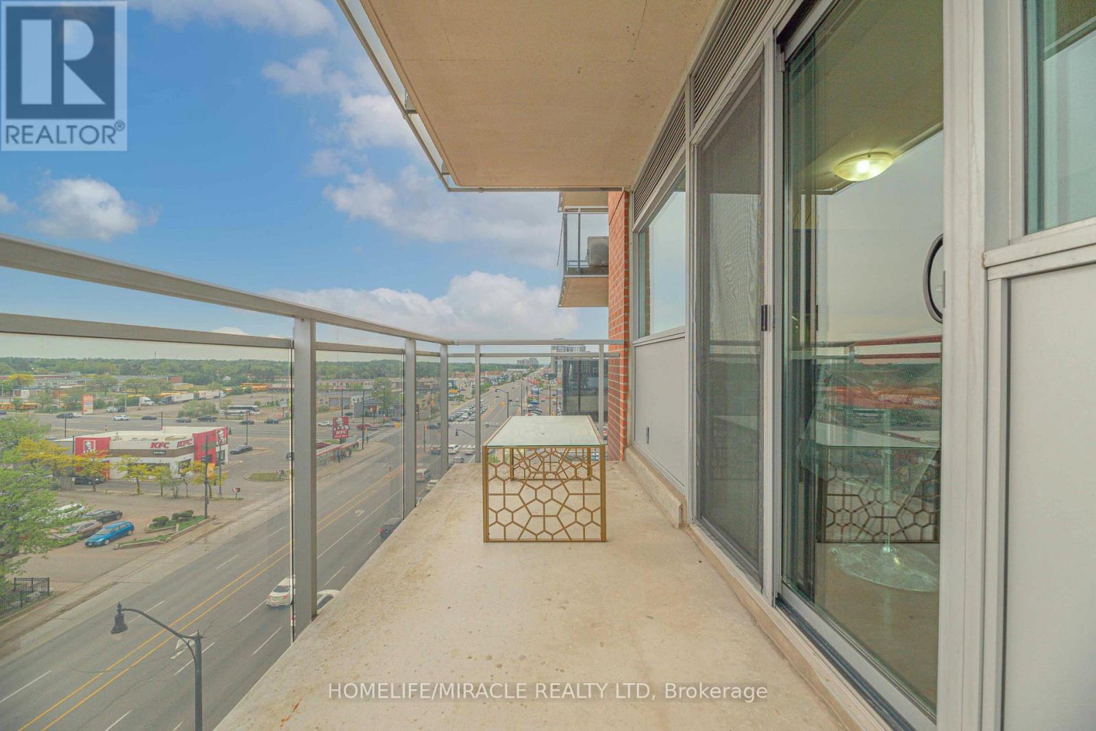 709 - 215 Queen Street E, Brampton, Ontario L6W 0A9 - Photo 27 - W12522952