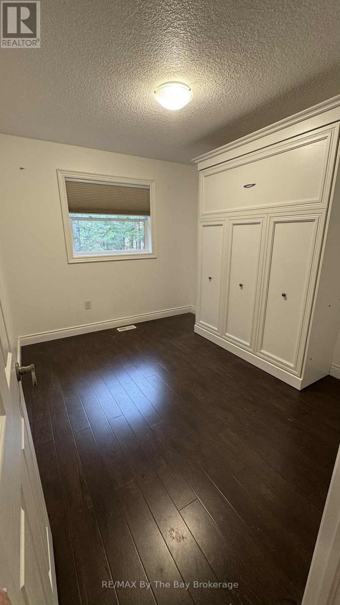 41 Melrose Avenue, Wasaga Beach, Ontario  L9Z 2S8 - Photo 15 - S12524276