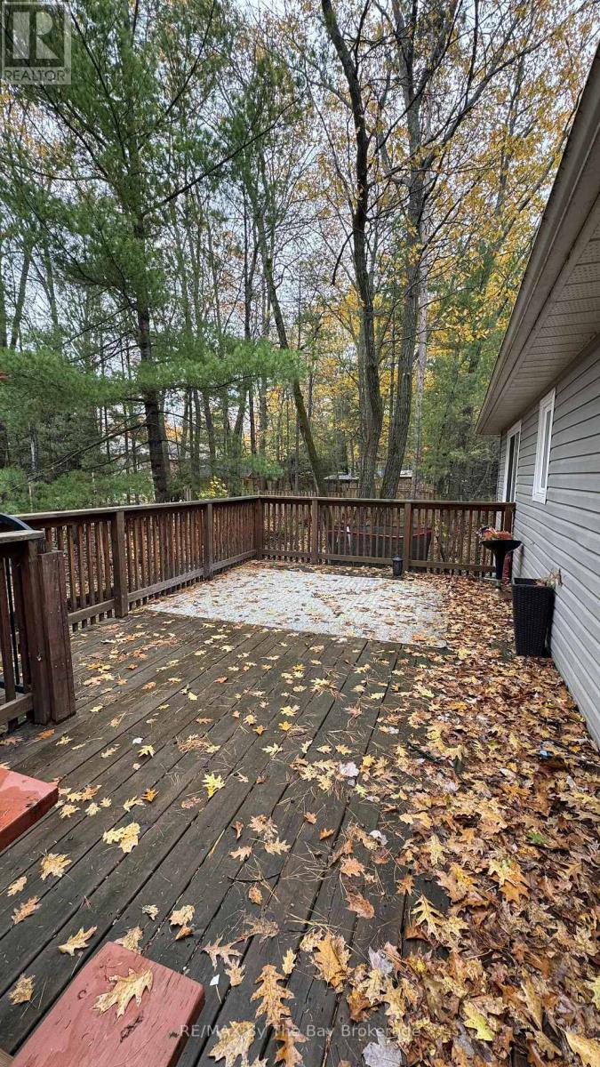 41 Melrose Avenue, Wasaga Beach, Ontario  L9Z 2S8 - Photo 23 - S12524276