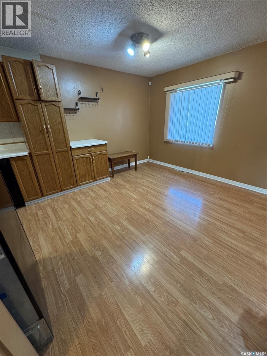 522 1st Street E, Lafleche, Saskatchewan  S0H 2K0 - Photo 26 - SK020301