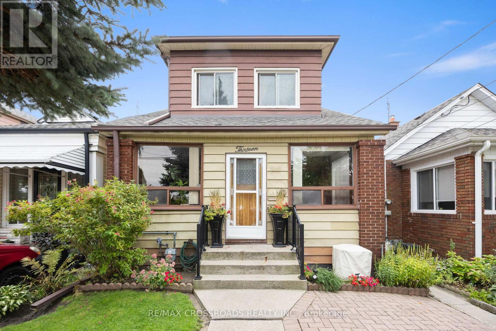 13 Homeview Avenue, Toronto, Ontario  M6N 1S9 - Photo 38 - W12524182