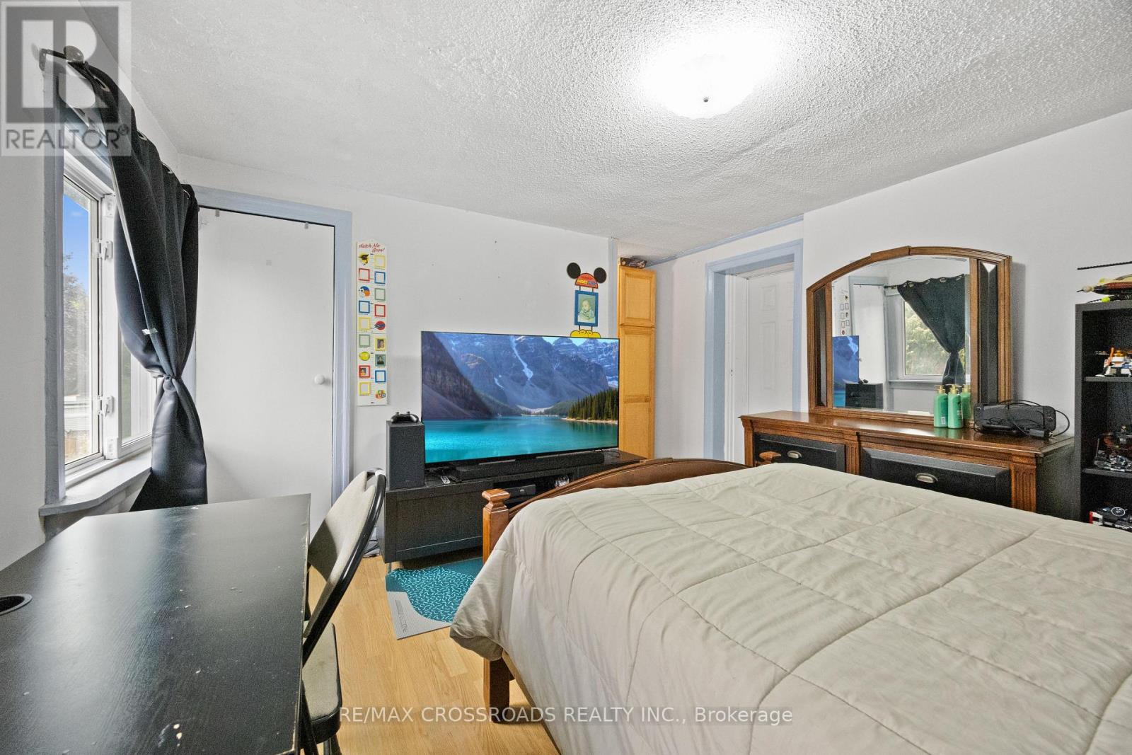 13 Homeview Avenue, Toronto, Ontario  M6N 1S9 - Photo 40 - W12524182