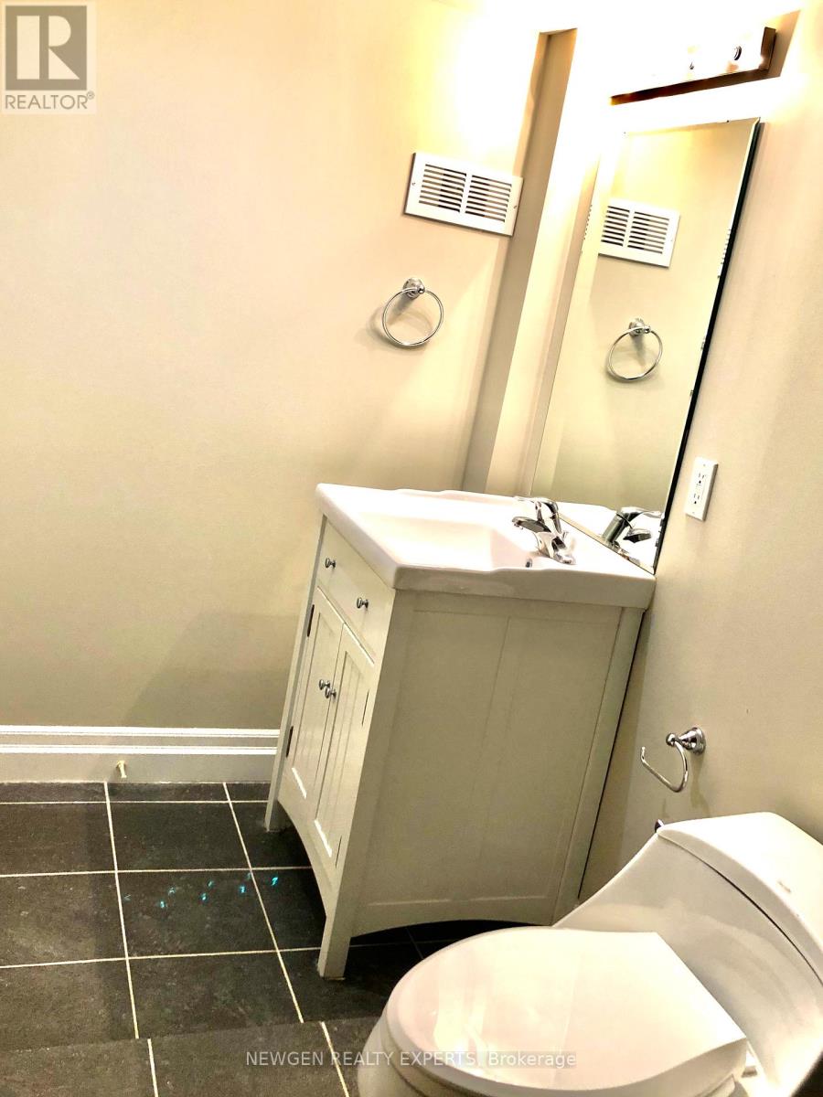 (Basement) - 3217 Respond Road, Mississauga, Ontario L5M 7X5 - Photo 12 - W12524202