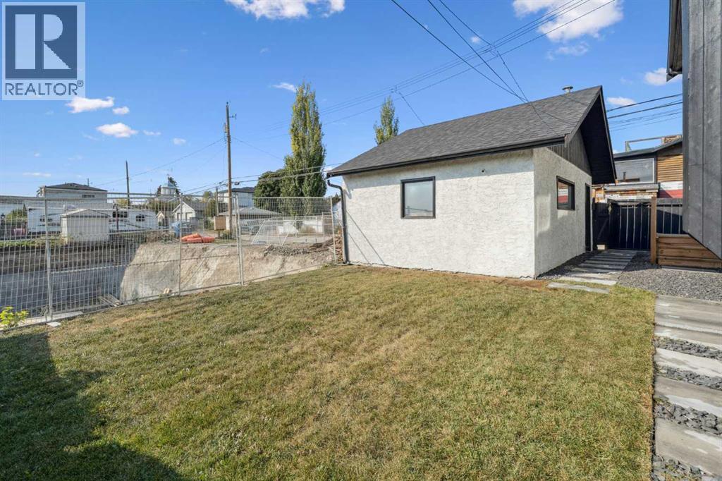 809 9 Street Ne, Calgary, Alberta  T2E 7K2 - Photo 27 - A2266635