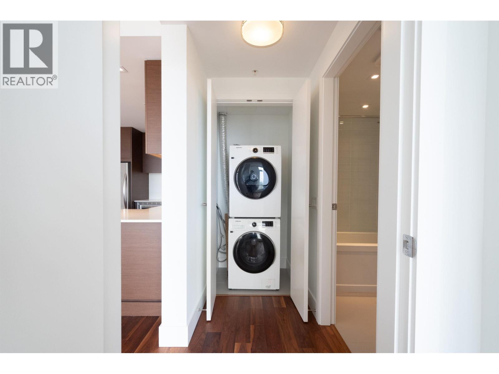 703 111 E 13th Street, North Vancouver, British Columbia  V7L 0C7 - Photo 28 - R3045963