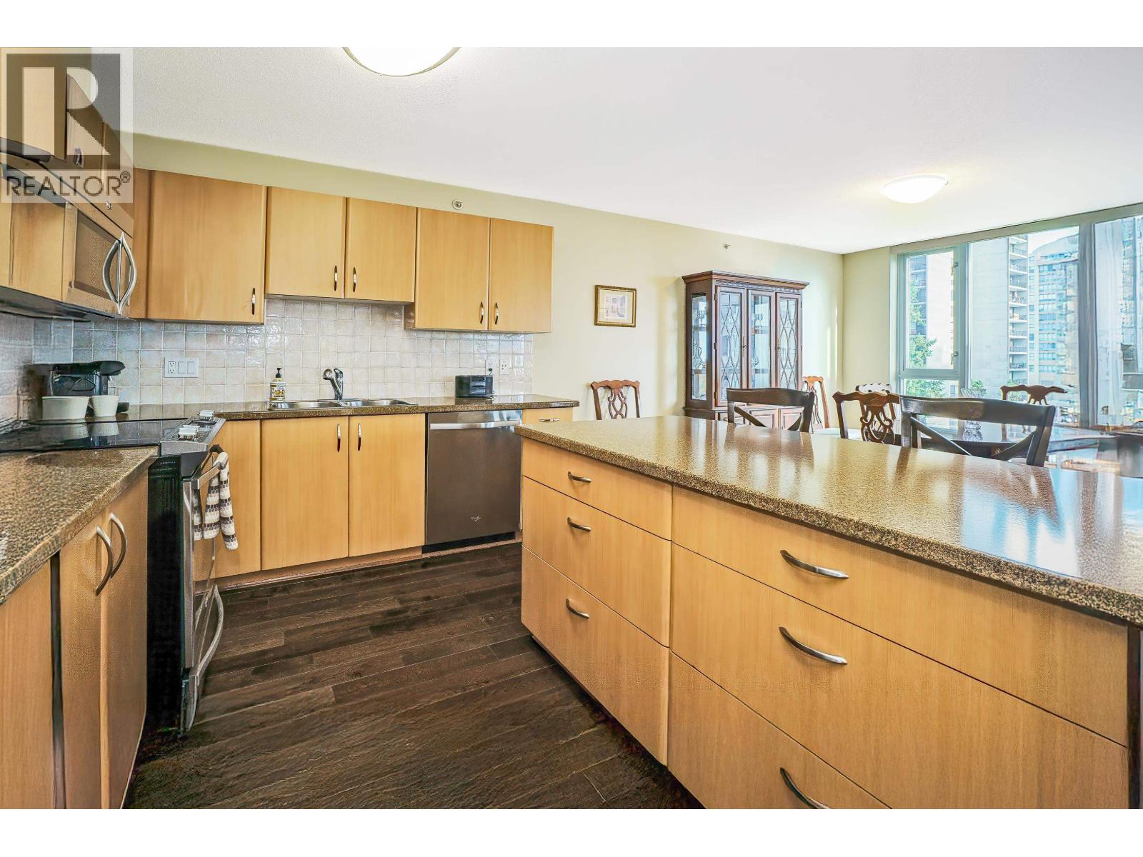 701 720 Hamilton Street, New Westminster, British Columbia  V3M 7A6 - Photo 5 - R3065639