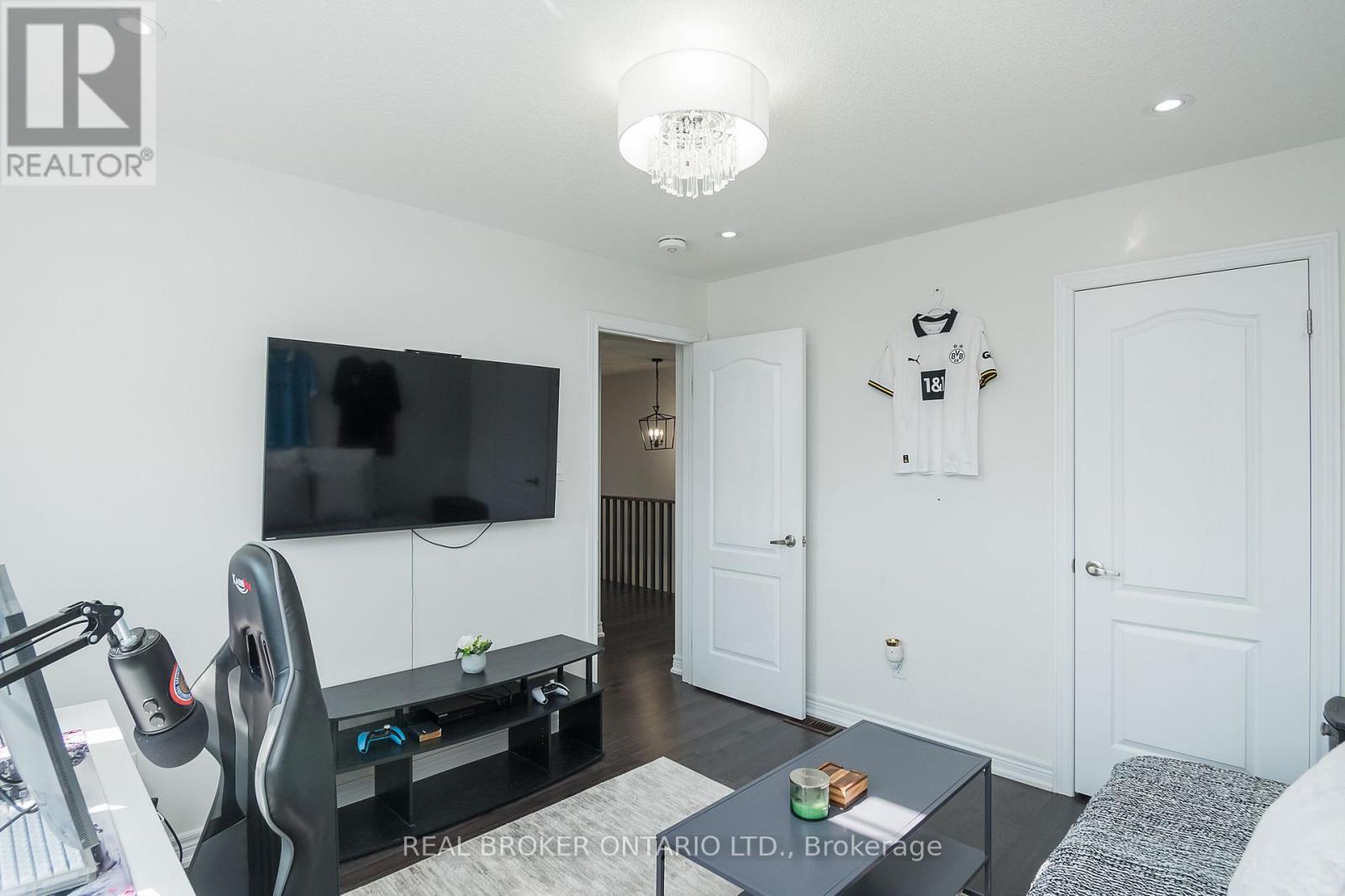 180 Edgar Bonner Avenue, Guelph/eramosa, Ontario N0B 2K0 - Photo 34 - X12524148